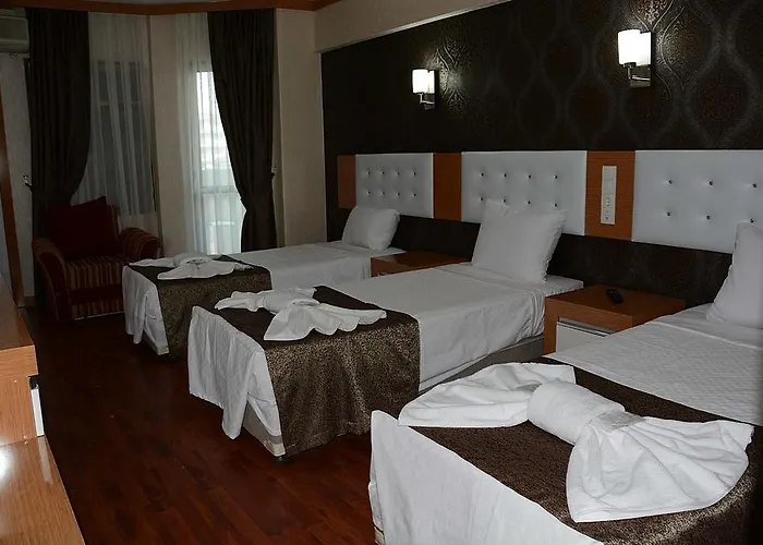 Ξενοδοχείο Bulut 3*