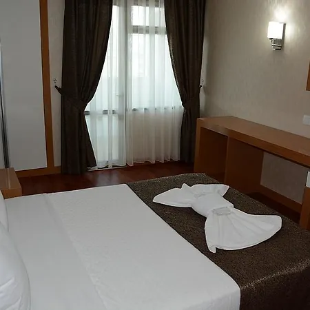Bulut Hotell 3*